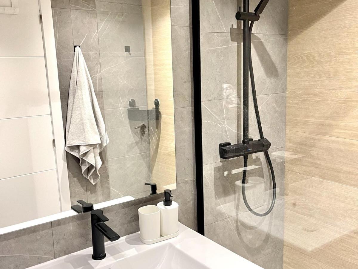 Apartbeach Michelangelo De Luxe Climatizado Y Junto Playa 08 Salou Buitenkant foto