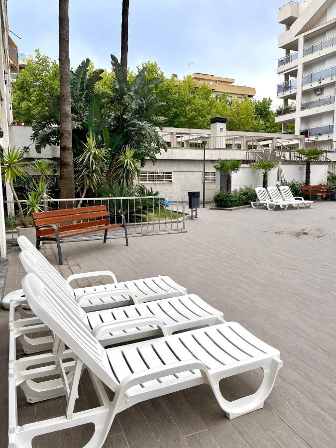 Apartbeach Michelangelo De Luxe Climatizado Y Junto Playa 08 Salou Buitenkant foto